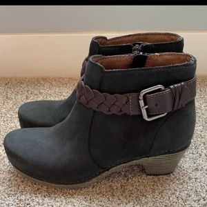 Dansko Michelle Booties Black Clogs Ankle Boots Booties With Braided Brown Belt